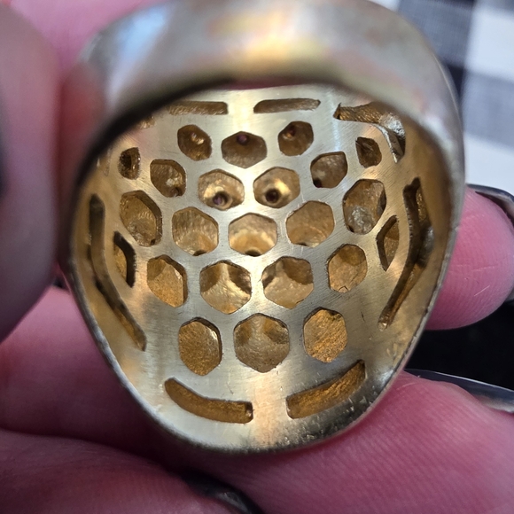 RARE Circa 70s Vintage Brushed Brass Honeycomb Dome Ring - Picture 12 of 15